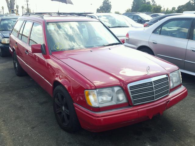 WDBEA92EXSF303611 - 1995 MERCEDES-BENZ E 320 RED photo 1