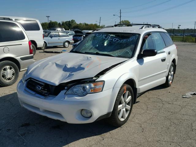 4S4BP61C777339111 - 2007 SUBARU LEGACY OUT WHITE photo 2