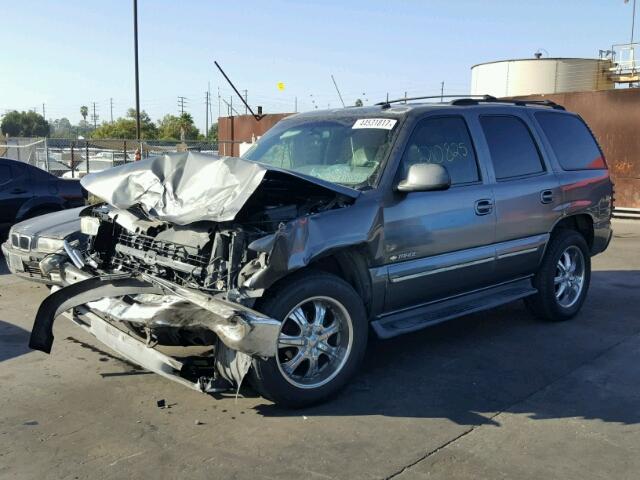 1GNEK13Z12J274019 - 2002 CHEVROLET TAHOE GRAY photo 2