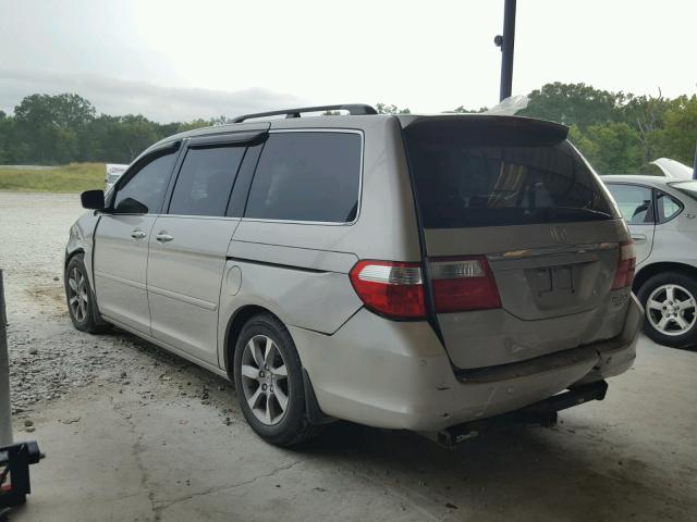 5FNRL388X5B038290 - 2005 HONDA ODYSSEY TO SILVER photo 3