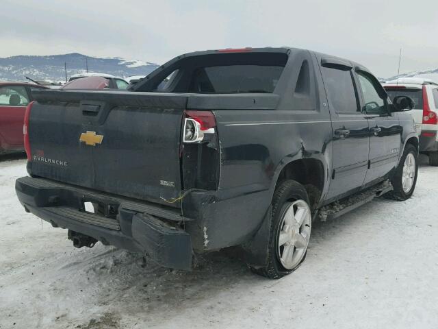 3GNVKFE01AG243557 - 2010 CHEVROLET AVALANCHE BLACK photo 4