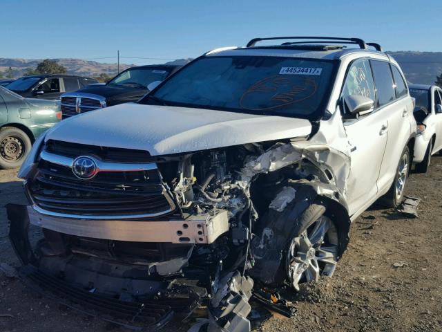 5TDDCRFH3GS013892 - 2016 TOYOTA HIGHLANDER WHITE photo 2