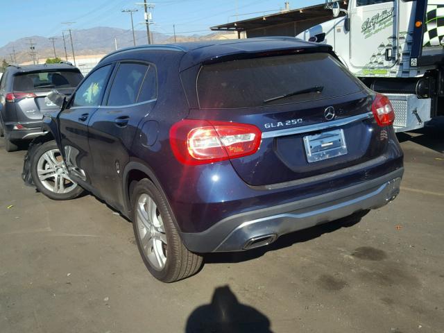 WDCTG4EB6JJ423925 - 2018 MERCEDES-BENZ GLA 250 BLUE photo 3