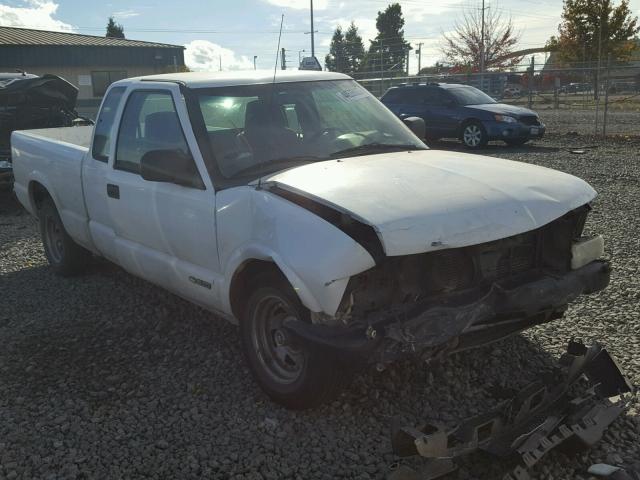 1GCCS195528113538 - 2002 CHEVROLET S TRUCK WHITE photo 1