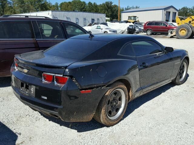 2G1FA1E39C9155746 - 2012 CHEVROLET CAMARO LS BLACK photo 4