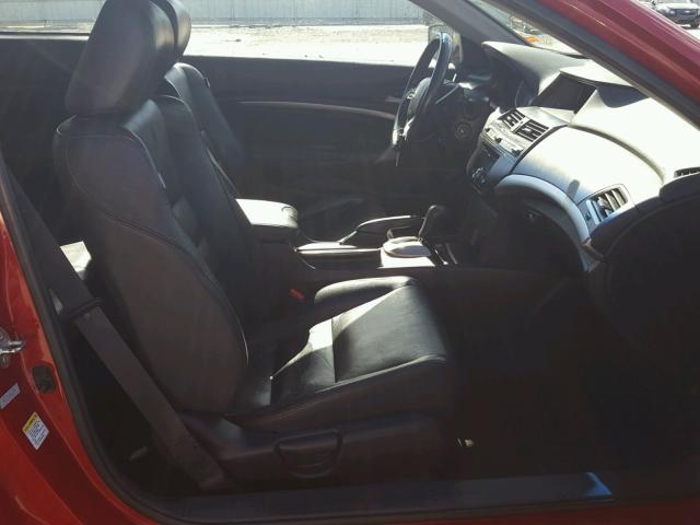 1HGCS22818A004961 - 2008 HONDA ACCORD EXL RED photo 5