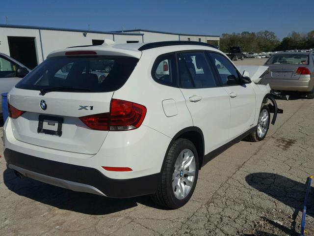 WBAVL1C51FVY33082 - 2015 BMW X1 XDRIVE2 WHITE photo 4