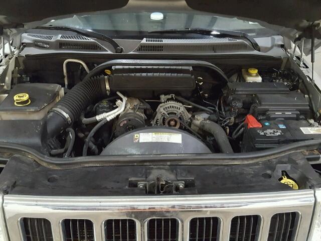 1J8HG48K37C562956 - 2007 JEEP COMMANDER SILVER photo 7