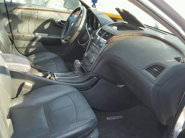 1G1ZK57789F240062 - 2009 CHEVROLET MALIBU LTZ 银色 照片 5