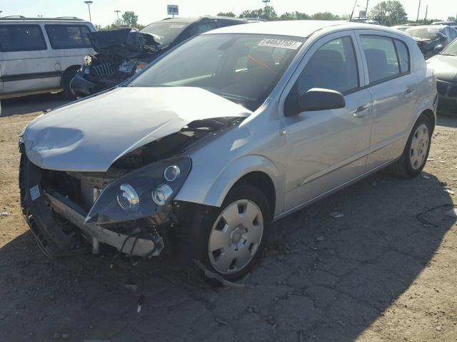 W08AR671585092712 - 2008 SATURN ASTRA XE SILVER photo 2