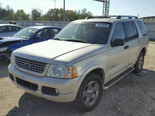 1FMZU75W55ZA08868 - 2005 FORD EXPLORER L WHITE photo 2