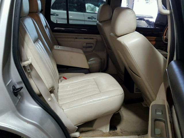5LMEU88H23ZJ30695 - 2003 LINCOLN AVIATOR 银色 照片 6