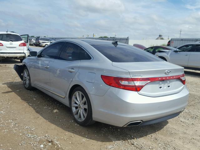 KMHFH4JG4HA588394 - 2017 HYUNDAI AZERA LIMI SILVER photo 3