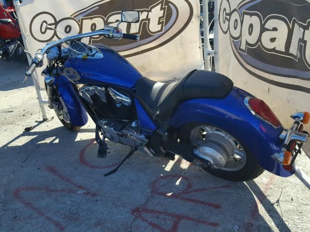 JH2SC6603FK500619 - 2015 HONDA VT1300 CR BLUE photo 3