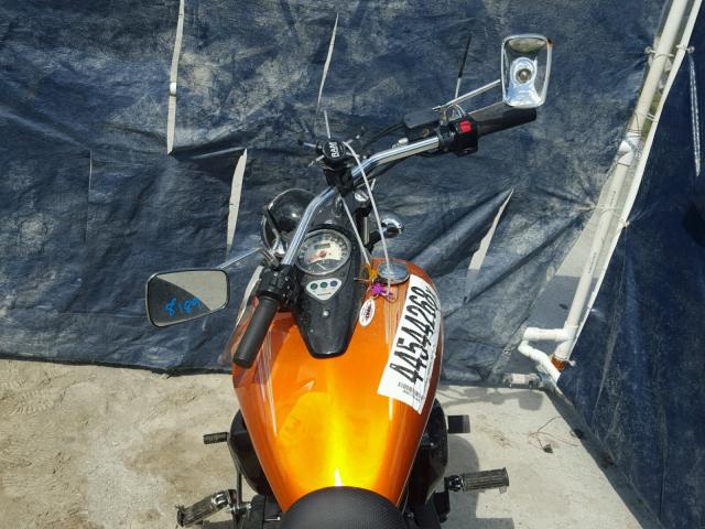 JKAVN2C15CA050344 - 2012 KAWASAKI VN900 C ORANGE photo 5