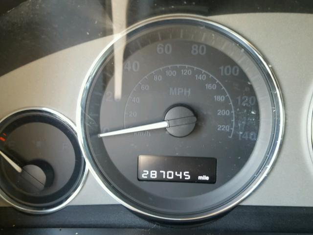 1J4RH5GTXAC158904 - 2010 JEEP COMMANDER WHITE photo 8