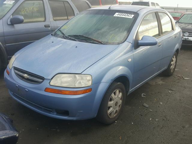 KL1TG52675B394719 - 2005 CHEVROLET AVEO LT BLUE photo 2