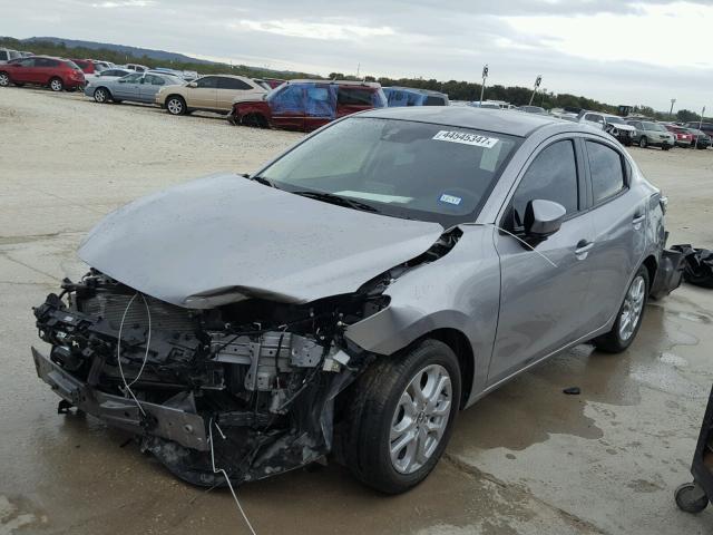 3MYDLBZV4GY113423 - 2016 TOYOTA SCION IA SILVER photo 2