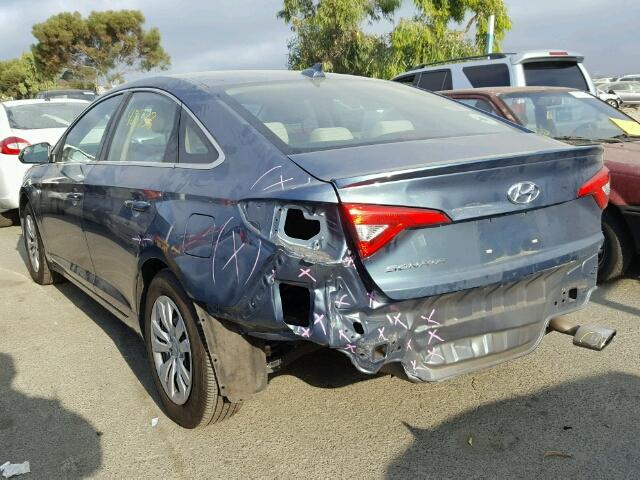 5NPE24AF9HH439304 - 2017 HYUNDAI SONATA SE BLUE photo 3