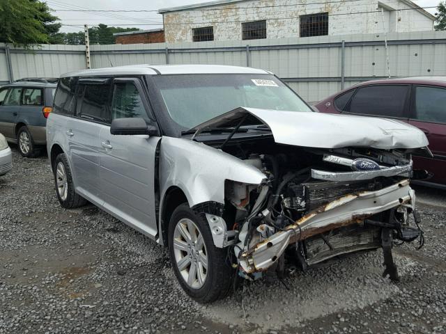 2FMGK5BCXABA85597 - 2010 FORD FLEX SE SILVER photo 1