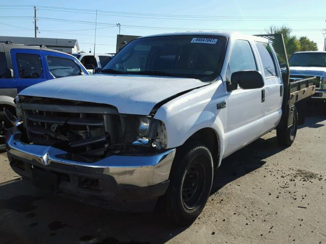 1FTNW20L43ED85578 - 2003 FORD F250 WHITE photo 2