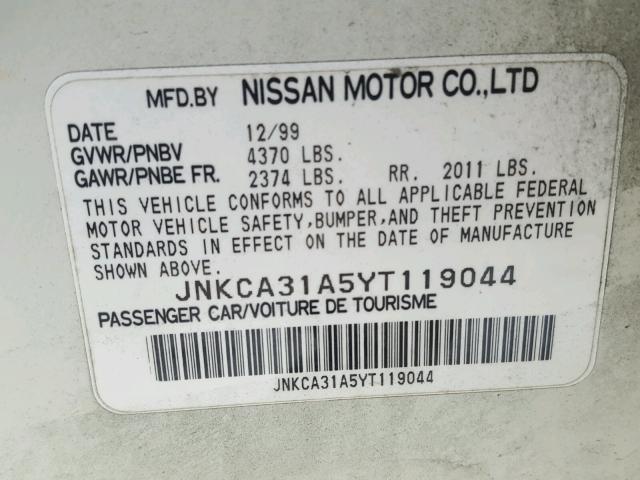 JNKCA31A5YT119044 - 2000 INFINITI I30 WHITE photo 10