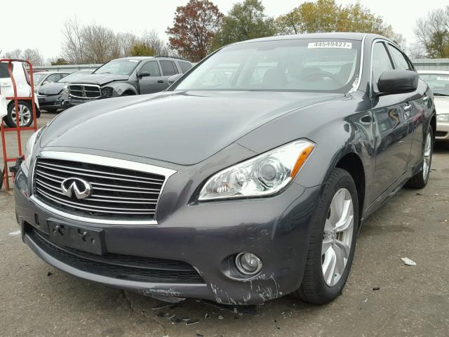 JN1BY1AR1BM374068 - 2011 INFINITI M37 GRAY photo 2