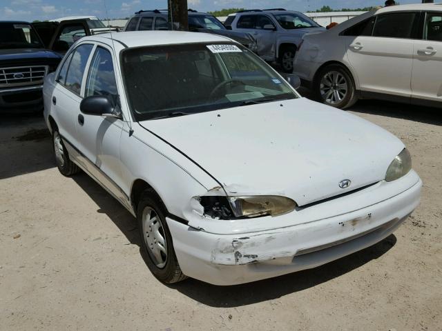 KMHVF14N5TU284458 - 1996 HYUNDAI ACCENT BAS WHITE photo 1