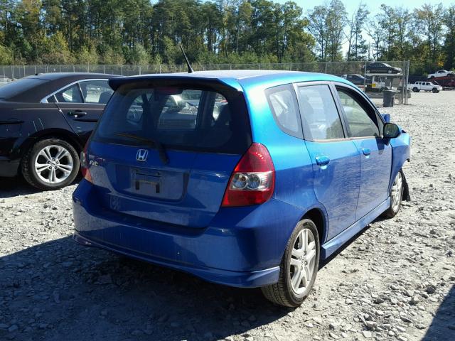 JHMGD38698S000560 - 2008 HONDA FIT BLUE photo 4