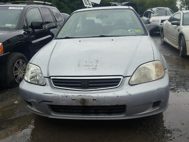 2HGEJ6615YH530978 - 2000 HONDA CIVIC BASE SILVER photo 9