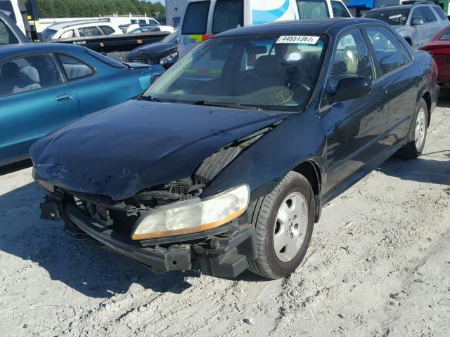 1HGCG16521A037825 - 2001 HONDA ACCORD EX GREEN photo 2