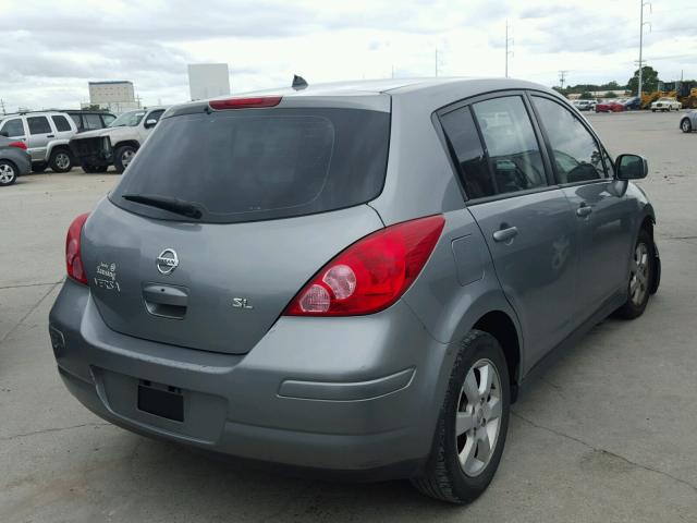 3N1BC13E89L357541 - 2009 NISSAN VERSA S GRAY photo 4