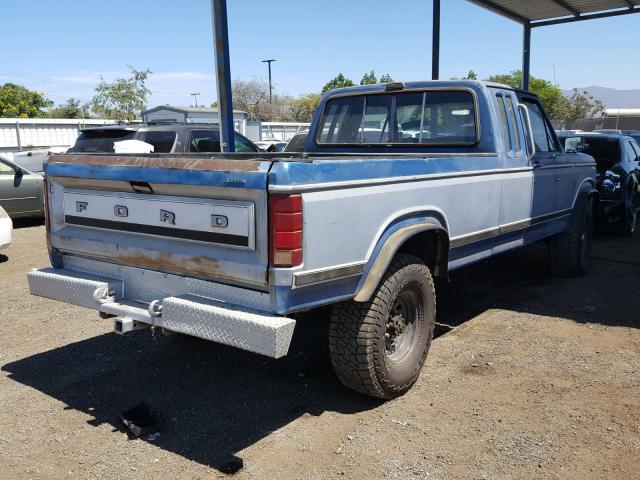 1FTHX2618EKA54829 - 1984 FORD F250 BLUE photo 4