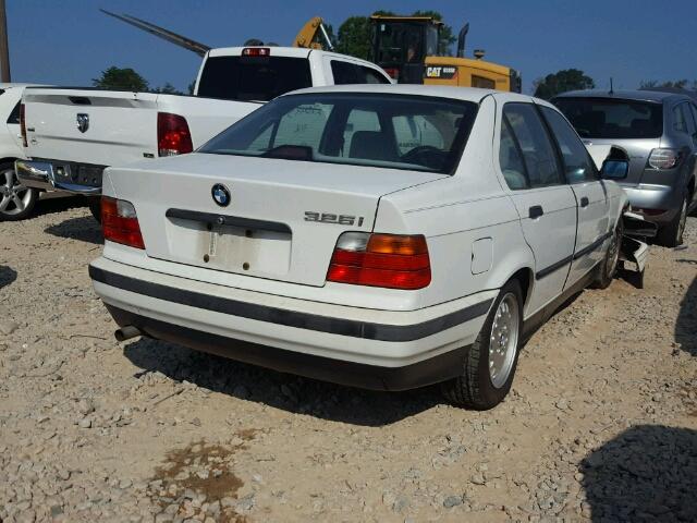 WBACB432XRFM02191 - 1994 BMW 325 I AUTO WHITE photo 4