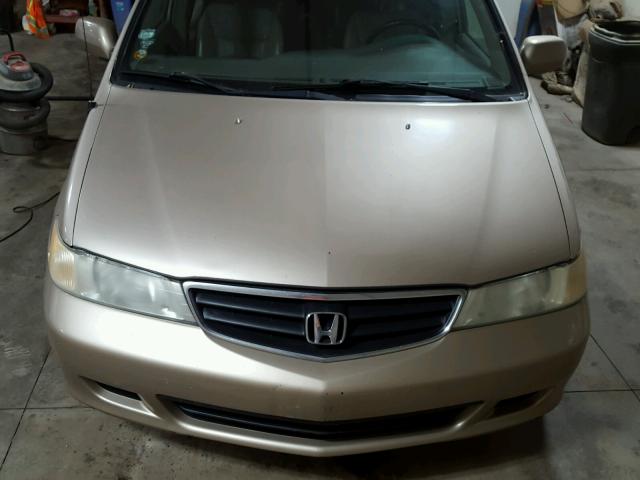 2HKRL18912H014521 - 2002 HONDA ODYSSEY EX TAN photo 9