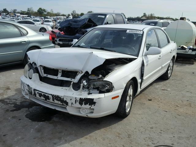 KNAGD128455420086 - 2005 KIA OPTIMA LX WHITE photo 2