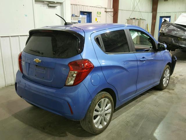 KL8CD6SA2HC730487 - 2017 CHEVROLET SPARK 1LT Синий фото 4