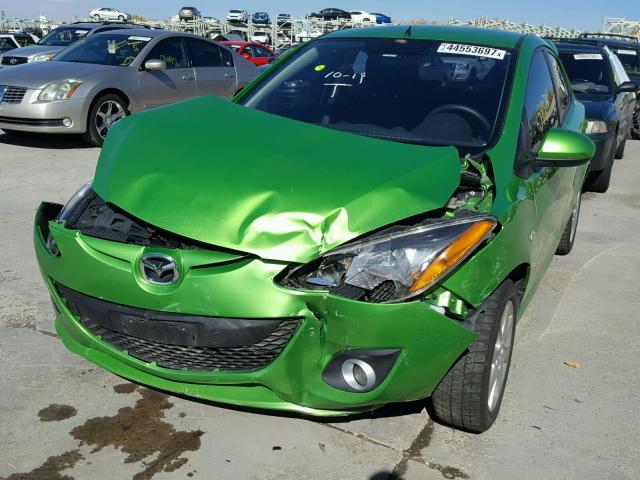 JM1DE1LY5C0133674 - 2012 MAZDA MAZDA2 GREEN photo 2