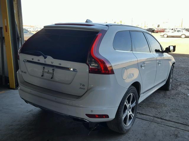 YV4902RK0F2748622 - 2015 VOLVO XC60 T6 WHITE photo 4