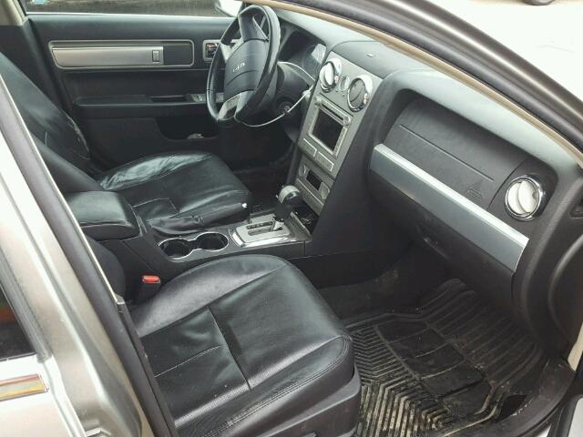 3LNHM28T28R629185 - 2008 LINCOLN MKZ ვერცხლისფერი ფოტო 5