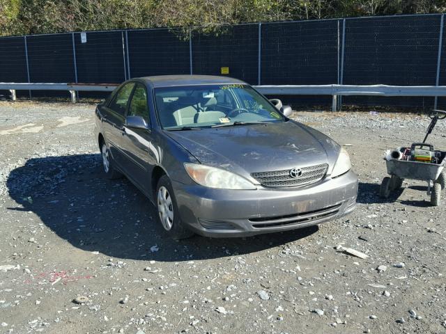 4T1BE32K94U870799 - 2004 TOYOTA CAMRY LE SILVER photo 1