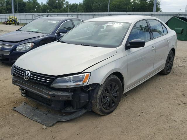 3VW2K7AJ1BM336949 - 2011 VOLKSWAGEN JETTA BASE 银色 照片 2