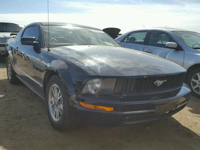 1ZVHT80N755187930 - 2005 FORD MUSTANG BLACK photo 1