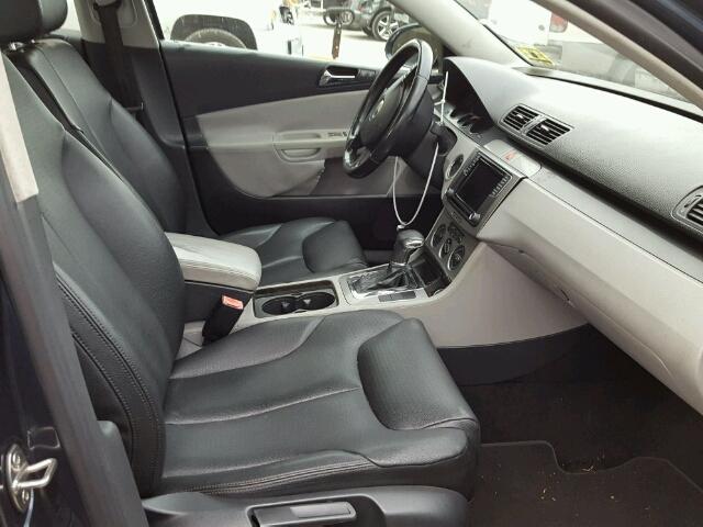 WVWEK93CX6P051712 - 2006 VOLKSWAGEN PASSAT 2.0 BLUE photo 5