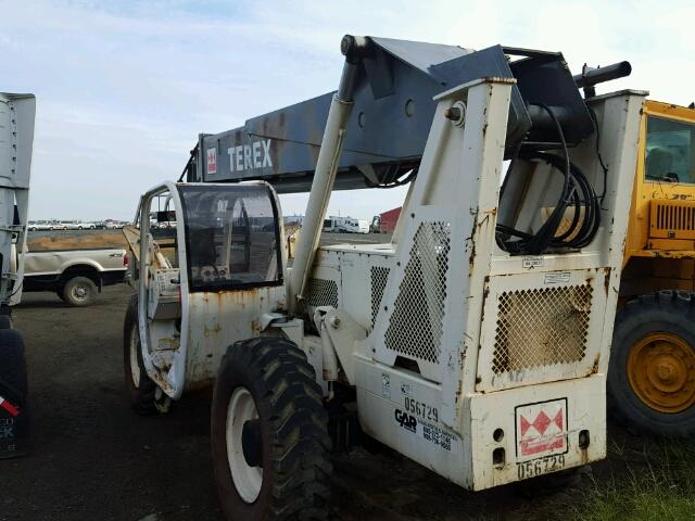 056729 - 2005 TERE FORKLIFT TAN photo 3