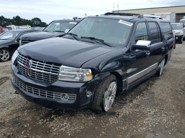 5LMJJ2J58DEL04881 - 2013 LINCOLN NAVIGATOR Czarny zdjęcie 2