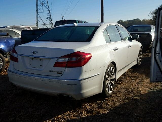 KMHGC4DH5DU245707 - 2013 HYUNDAI GENESIS 5. WHITE photo 4