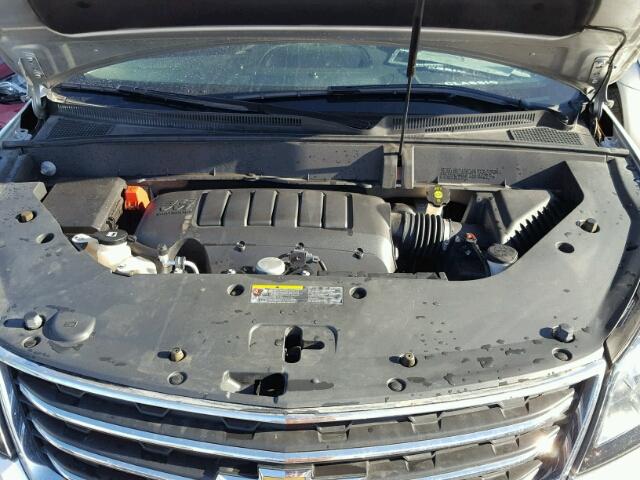 1GNKRGKD4FJ197112 - 2015 CHEVROLET TRAVERSE L SILVER photo 7