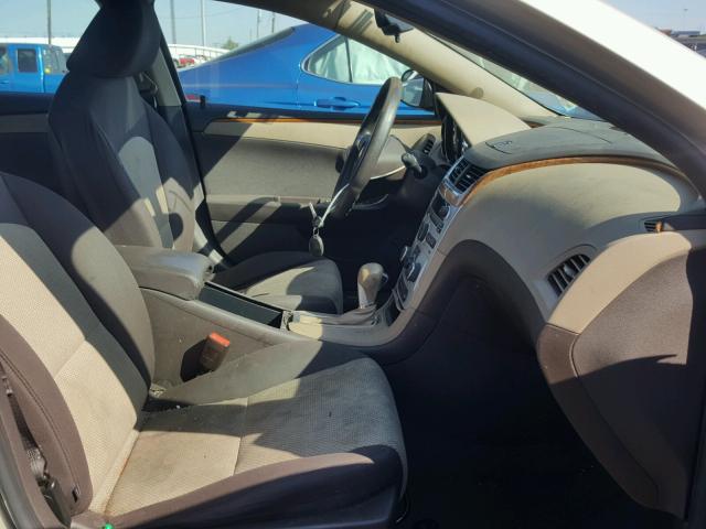 1G1ZC5E16BF191039 - 2011 CHEVROLET MALIBU 1LT 棕色 照片 5