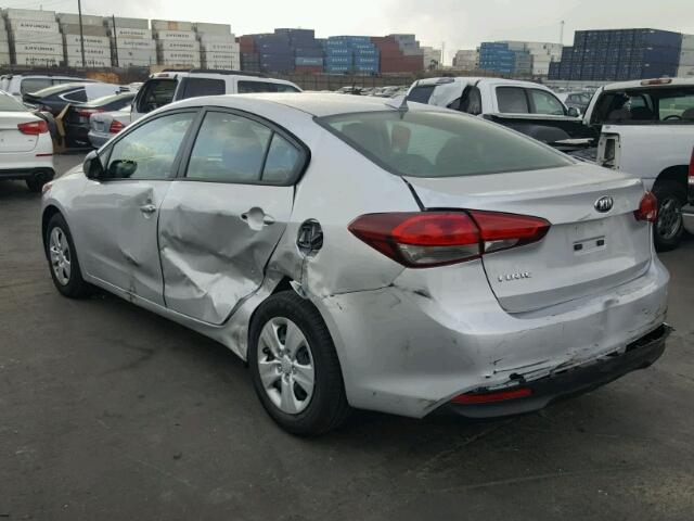 3KPFK4A7XHE142849 - 2017 KIA FORTE LX SILVER photo 3